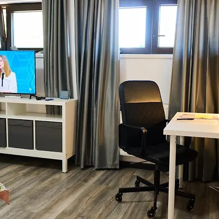 Old Town Retreat 9 * Бухарест